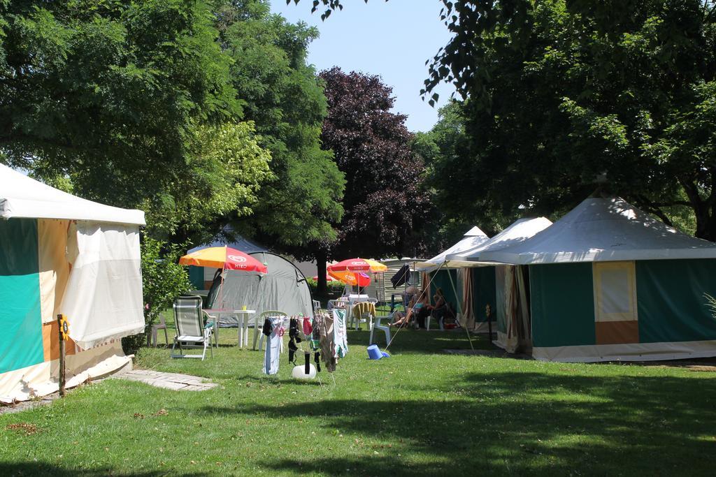 Camping Les Tournesols Sille-le-Guillaume Exterior photo