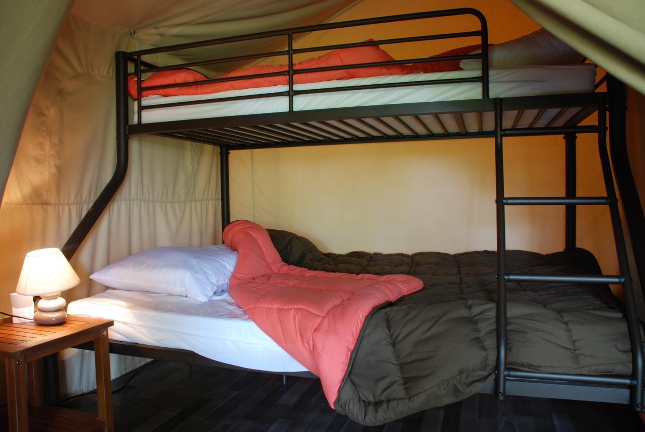 Camping Les Tournesols Sille-le-Guillaume Exterior photo